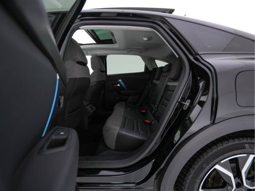 Citroën &euml;-C4 Feel 50 kWh [ 3-Fase-11kW ] (INCL-BTW) *PANO | HEAD-UP | LEATHER-FABRIC | FULL-LED | DIGI-COCKPIT... ActivLease financial lease