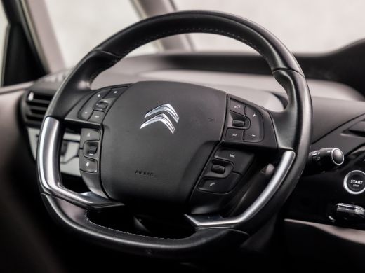 Citroën Grand C4 Spacetourer 1.2 PureTech Sport 7 Persoons (APPLE CARPLAY, GROOT NAVI, CAMERA, GETINT GLAS, SPORTSTOELEN, CRUI... ActivLease financial lease