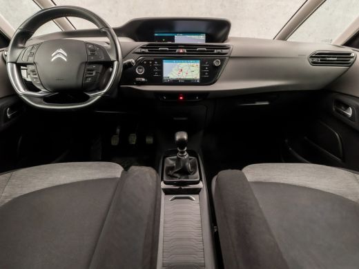 Citroën Grand C4 Spacetourer 1.2 PureTech Sport 7 Persoons (APPLE CARPLAY, GROOT NAVI, CAMERA, GETINT GLAS, SPORTSTOELEN, CRUI... ActivLease financial lease