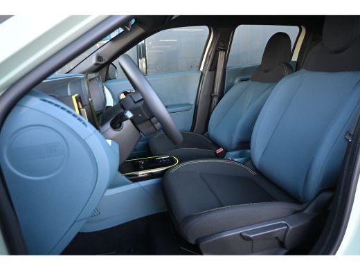 Fiat Grande Panda 1.2 Hybrid ICON 110pk VOORRAAD-ACTIE! 8 Jaar Garantie! | Navigatie by App | Airco | Cruise Contro... ActivLease financial lease