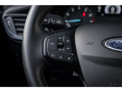 Ford Fiesta 1.0 EcoBoost Titanium | LED verlichting | Winter-pack | Privacy-glass | Apple carplay / Andriod auto ActivLease financial lease