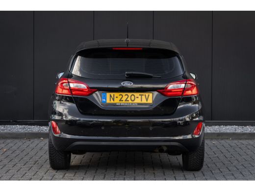 Ford Fiesta 1.0 EcoBoost Titanium | LED verlichting | Winter-pack | Privacy-glass | Apple carplay / Andriod auto ActivLease financial lease