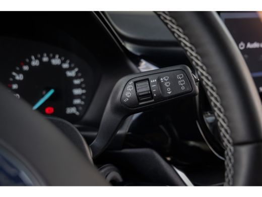 Ford Fiesta 1.0 EcoBoost Titanium | LED verlichting | Winter-pack | Privacy-glass | Apple carplay / Andriod auto ActivLease financial lease