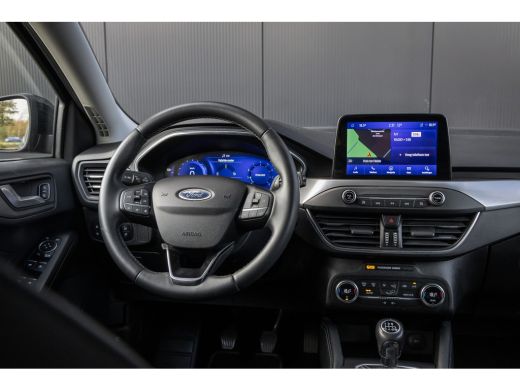 Ford Focus 1.0 EcoBoost Hybrid Titanium X Business | Parkeercamera | Privacy-glass | Climate control | LED- ... ActivLease financial lease
