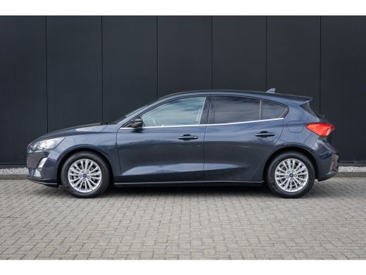 Ford Focus 1.0 EcoBoost Hybrid Titanium X Business | Parkeercamera | Privacy-glass | Climate control | LED- ... ActivLease financial lease
