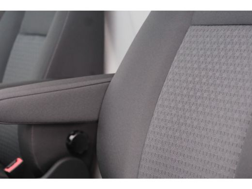 Ford Transit 350 2.0 TDCI L4H3 Trend RWD Nieuw! | Elek. Stoel | Trekhaak | All-Season Banden | Houten Laadvloe... ActivLease financial lease