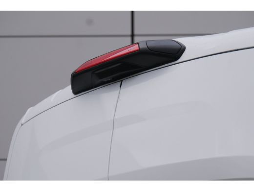 Ford Transit 350 2.0 TDCI L4H3 Trend RWD Nieuw! | Elek. Stoel | Trekhaak | All-Season Banden | Houten Laadvloe... ActivLease financial lease