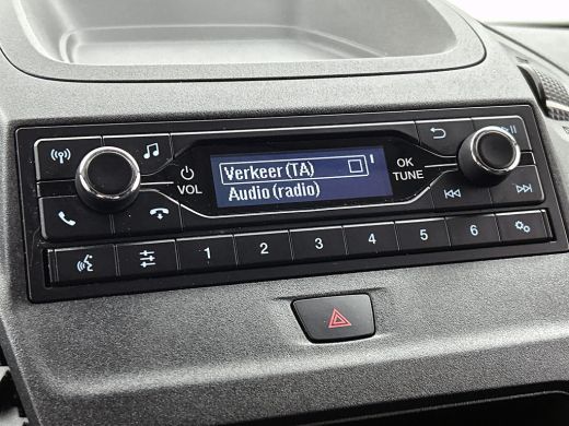 Ford Transit Connect 1.5TDCI Euro6 100PK L2 Trend / Trekhaak / Airco / Schuifdeur / Radio multimedia / Apk 11-2026 ActivLease financial lease