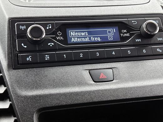 Ford Transit Connect 1.5TDCI Euro6 100PK L2 Trend / Trekhaak / Airco / Schuifdeur / Radio multimedia / Apk 11-2026 ActivLease financial lease