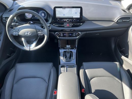 Hyundai i30 1.6 T-GDi Premium | Apple Carplay / Android Auto | Camera | Parkeersensoren | Stoel Verwarming / ... ActivLease financial lease