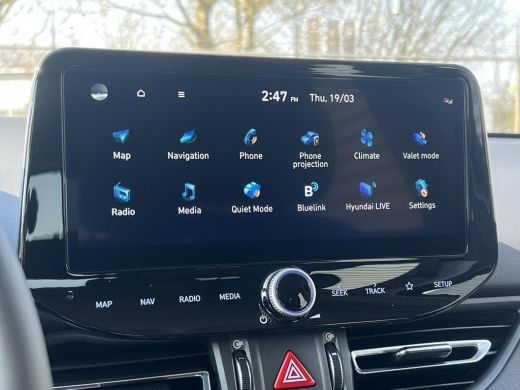 Hyundai i30 1.6 T-GDi Premium | Apple Carplay / Android Auto | Camera | Parkeersensoren | Stoel Verwarming / ... ActivLease financial lease