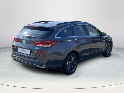 Hyundai i30 1.6 T-GDi Premium | Apple Carplay / Android Auto | Camera | Parkeersensoren | Stoel Verwarming / ... ActivLease financial lease