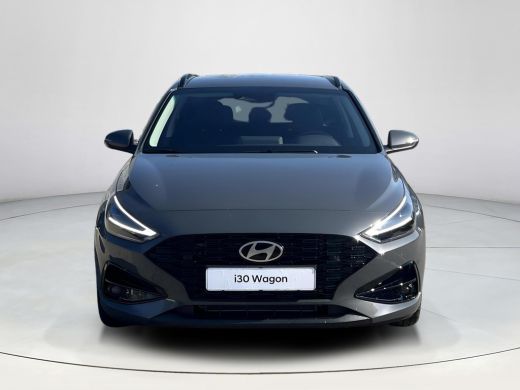 Hyundai i30 1.6 T-GDi Premium | Apple Carplay / Android Auto | Camera | Parkeersensoren | Stoel Verwarming / ... ActivLease financial lease