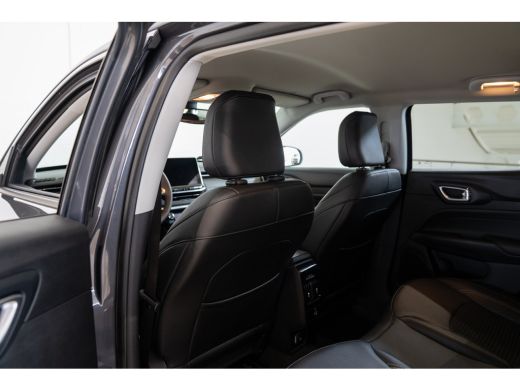 Jeep Compass 4xe 240 Plug-in Hybrid Electric Limited | Climate Controle | Camera | Navigatie | Apple Carplay &... ActivLease financial lease