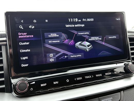 Kia Ceed Sportswagon 1.5 T-GDi 160PK Automaat DynamicPlusLine / Trekhaak / Airco-ecc./ Pdc+Camera / Stoel-Stuurverwarm... ActivLease financial lease