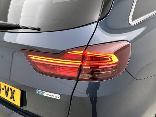 Kia Ceed Sportswagon 1.5 T-GDi 160PK Automaat DynamicPlusLine / Trekhaak / Airco-ecc./ Pdc+Camera / Stoel-Stuurverwarm... ActivLease financial lease