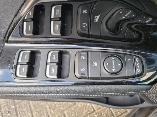 Kia e-Niro DynamicLine 64 kWh | Navi | Camera | LED ActivLease financial lease