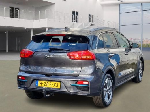 Kia e-Niro DynamicLine 64 kWh | Navi | Camera | LED ActivLease financial lease