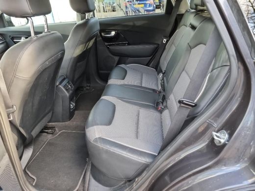 Kia e-Niro DynamicLine 64 kWh | Navi | Camera | LED ActivLease financial lease