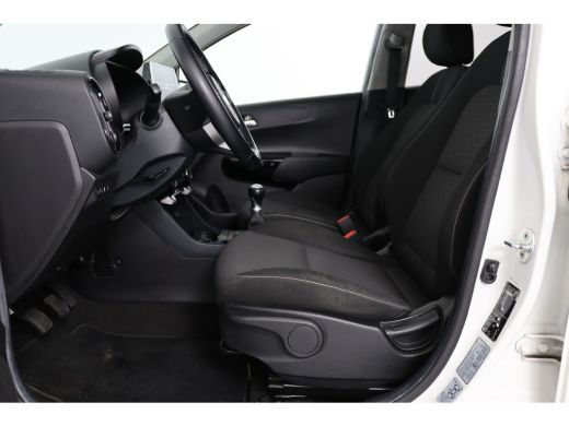 Kia Picanto 1.0 DPi DynamicPlusLine Navigatie | Camera | Climate control | Cruise Control | Lichtmetaal | DAB+ | ActivLease financial lease