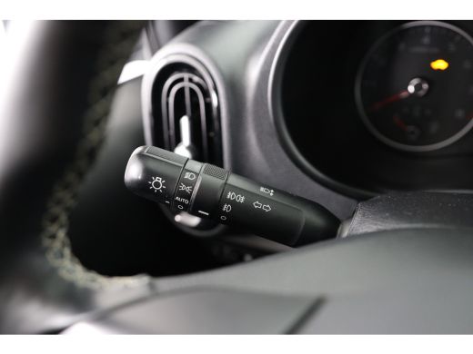 Kia Picanto 1.0 DPi DynamicPlusLine Navigatie | Camera | Climate control | Cruise Control | Lichtmetaal | DAB+ | ActivLease financial lease