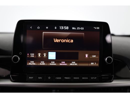 Kia Picanto 1.0 DPi DynamicPlusLine Navigatie | Camera | Climate control | Cruise Control | Lichtmetaal | DAB+ | ActivLease financial lease