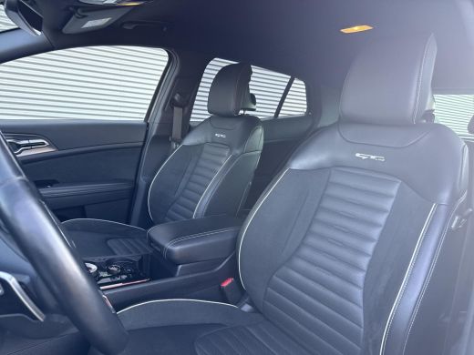 Kia Sportage 1.6 T-GDi Plug-in Hybrid AWD GT-PlusLine | CarPlay | Trekhaak afn. | Camera | ActivLease financial lease