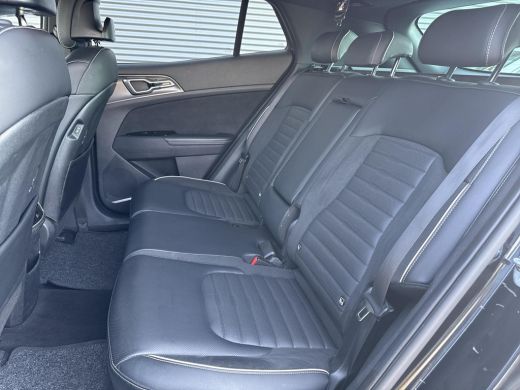 Kia Sportage 1.6 T-GDi Plug-in Hybrid AWD GT-PlusLine | CarPlay | Trekhaak afn. | Camera | ActivLease financial lease