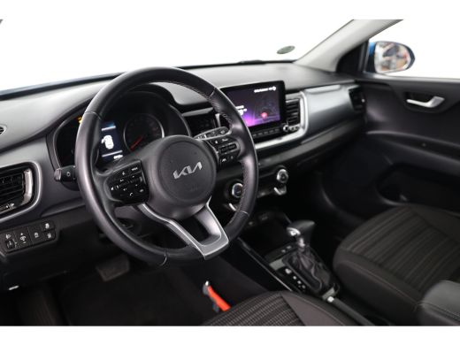 Kia Stonic 1.0 T-GDi MHEV DynamicPlusLine | Automaat | Carplay | Camera | Climate control | Cruise control |... ActivLease financial lease