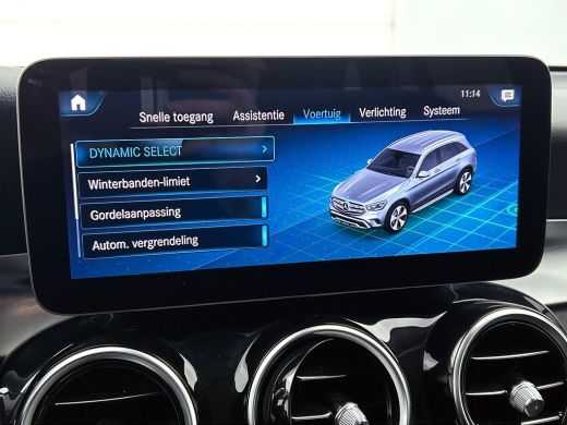 Mercedes-Benz GLC 300e 4MATIC Business Solution Luxury CAMERA | TREKHAAK | NAVI & CARPLAY ActivLease financial lease