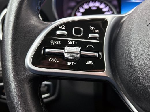 Mercedes-Benz GLC 300e 4MATIC Business Solution Luxury CAMERA | TREKHAAK | NAVI & CARPLAY ActivLease financial lease