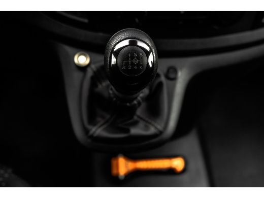 Mercedes-Benz Vito 116 CDI L2H1 | 164 PK | Carplay | Camera | Navigatie | Cruise | Airco | PDC | Euro 6 ActivLease financial lease