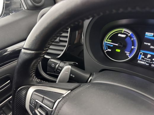 Mitsubishi Outlander 2.4 PHEV Intense (Plug-in) (INCL-BTW) *LEATHER-MICROFIBRE | FULL-LED | KEYLESS | BLINDSPOT | CAME... ActivLease financial lease