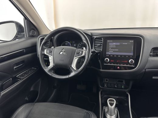 Mitsubishi Outlander 2.4 PHEV Intense (Plug-in) (INCL-BTW) *LEATHER-MICROFIBRE | FULL-LED | KEYLESS | BLINDSPOT | CAME... ActivLease financial lease