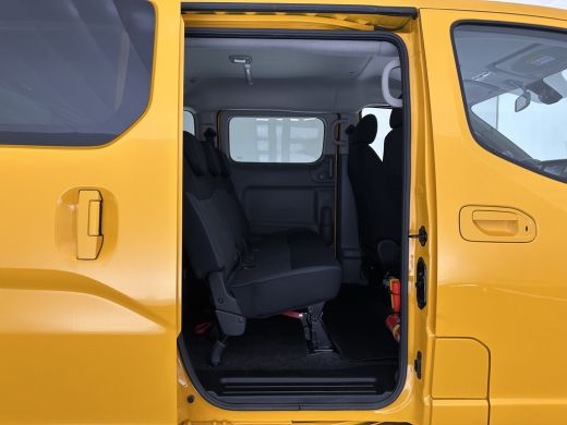 Nissan e-NV200 40 kWh Connect Edition [ 7-Pers. ] {SOH-95%} (INCL.BTW) *NAVI-FULLMAP | CAMERA | HEATED-COMFORTSE... ActivLease financial lease