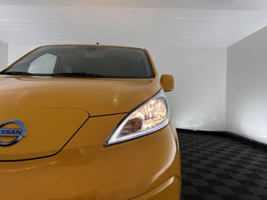 Nissan e-NV200 40 kWh Connect Edition [ 7-Pers. ] {SOH-95%} (INCL.BTW) *NAVI-FULLMAP | CAMERA | HEATED-COMFORTSE... ActivLease financial lease