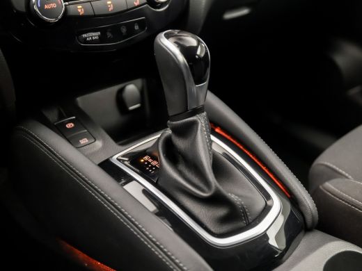 Nissan QASHQAI 1.3 DIG-T Sport 159Pk Automaat (PANORAMADAK, NAVIGATIE, 360 CAMERA, TREKHAAK, SPORTSTOELEN, GETIN... ActivLease financial lease