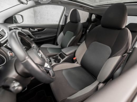 Nissan QASHQAI 1.3 DIG-T Sport 159Pk Automaat (PANORAMADAK, NAVIGATIE, 360 CAMERA, TREKHAAK, SPORTSTOELEN, GETIN... ActivLease financial lease