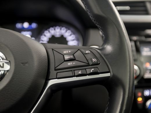 Nissan QASHQAI 1.3 DIG-T Sport 159Pk Automaat (PANORAMADAK, NAVIGATIE, 360 CAMERA, TREKHAAK, SPORTSTOELEN, GETIN... ActivLease financial lease