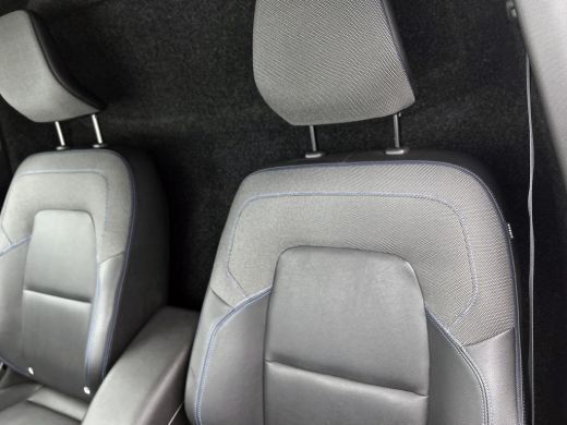 Nissan Townstar N-Connecta L2 45 kWh 100% EV. / Pdc.+Camera / Airco-ecc./ Radio-multimedia / Schuifdeur rechts / ... ActivLease financial lease