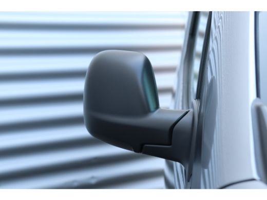 Opel Combo 1.5D 130PK L2H1 / NAVI / AIRCO / LED / PDC / CAMERA / BPM VRIJ / BETIMMERING / 1E EIGENAAR !! ActivLease financial lease