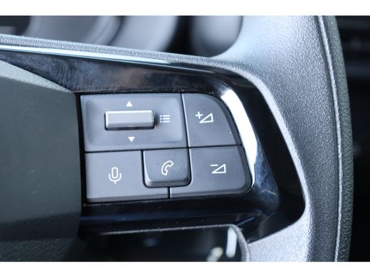 Opel Combo 1.5D 130PK L2H1 / NAVI / AIRCO / LED / PDC / CAMERA / BPM VRIJ / BETIMMERING / 1E EIGENAAR !! ActivLease financial lease