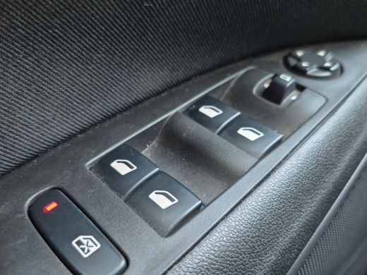 Opel Crossland X 1.2 Turbo Edition Trekhaak | Parkeersensoren | Comfortstoelen | Full map navigatie | Carplay/andr... ActivLease financial lease