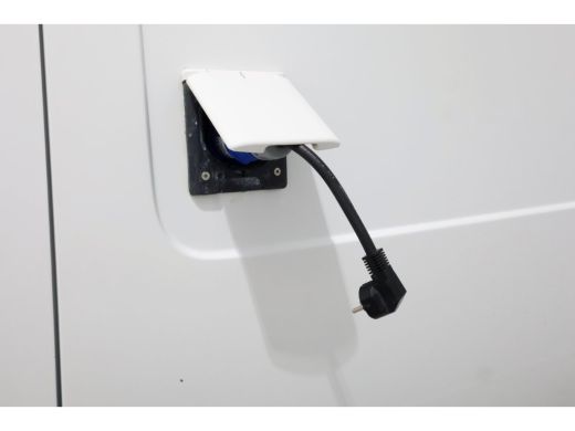 Opel Vivaro 1.5 CDTI 120pk L2H1 Edition Koelwagen 12V + 230V Nachtstekker 05-2020 ActivLease financial lease