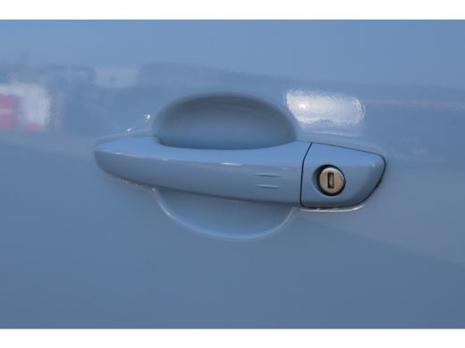 Opel Vivaro 2.0D 180PK L3H1 AUTOMAAT / NAVI / CLIMA / LED / PDC / BPM VRIJ / KEYLESS / BETIMMERING / WINTERPA... ActivLease financial lease