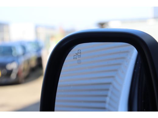 Opel Vivaro 2.0D 180PK L3H1 AUTOMAAT / NAVI / CLIMA / LED / PDC / BPM VRIJ / KEYLESS / BETIMMERING / WINTERPA... ActivLease financial lease