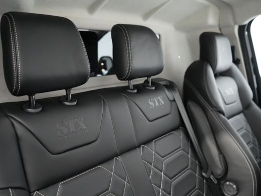 Opel Vivaro-e L3 75 kWh STX | Achterspoiler | City pakket | Comfort Pakket ActivLease financial lease