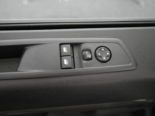 Opel Vivaro-e L3 75 kWh STX | Achterspoiler | City pakket | Comfort Pakket ActivLease financial lease