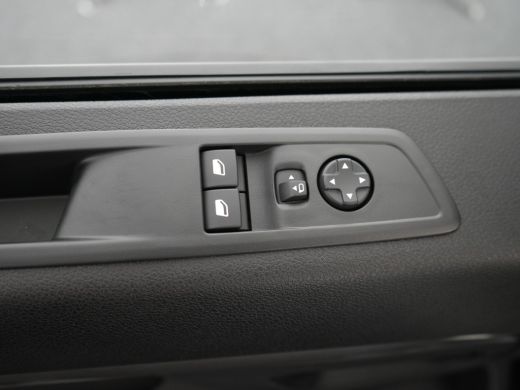 Opel Vivaro-e L3 75 kWh STX Special Edition | 8 Jaar garantie | Camera | Laadruimte betimmering | Stoelverwarmi... ActivLease financial lease