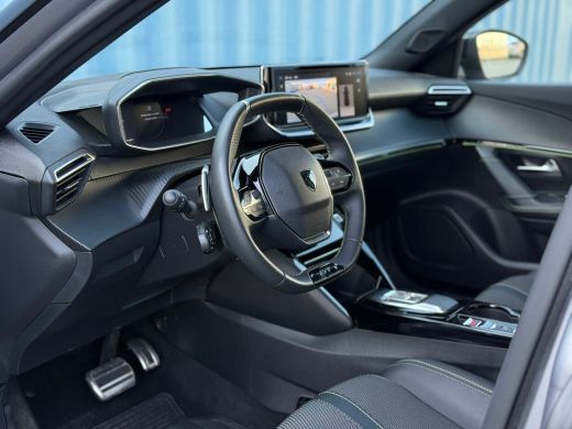 Peugeot 2008 1.2 Hybrid 136 GT Afdaal assistent | Achteruitrijcamera | Keyless start | Cruise control | Led in... ActivLease financial lease